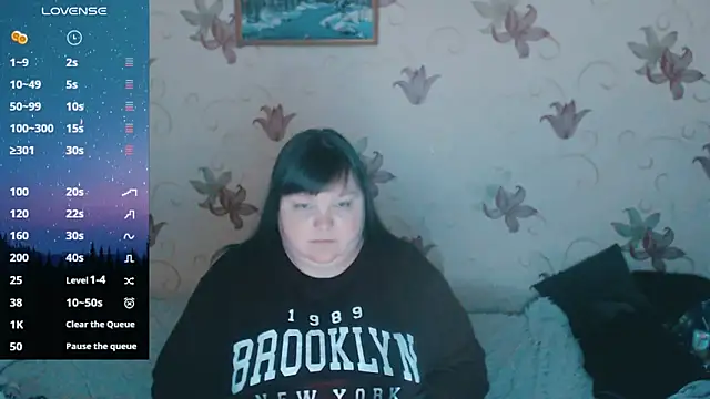 XXX chat uživo modela fistashka___