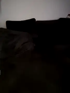 AkuManis webcam show