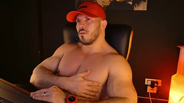 AngeloEric élő XXX-chatje