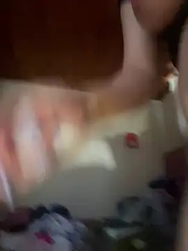 CoraVibes' Live XXX Chat