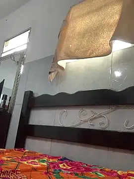 Gabrielleof live XXX chat