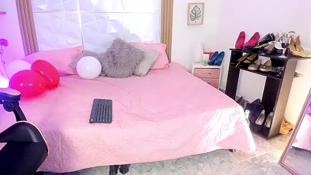 Chat +18 de Dulce_Ferrer18 ao vivo