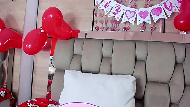 Chat +18 de karol_lewiss ao vivo