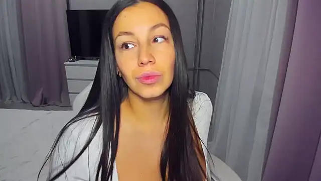 Chat +18 de AvisFlowers ao vivo