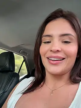 SofiaGomez444's Live XXX Chat