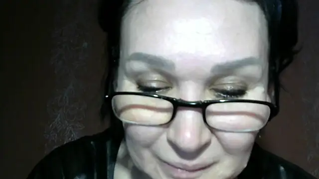 Chat +18 de PrettyAndWild ao vivo