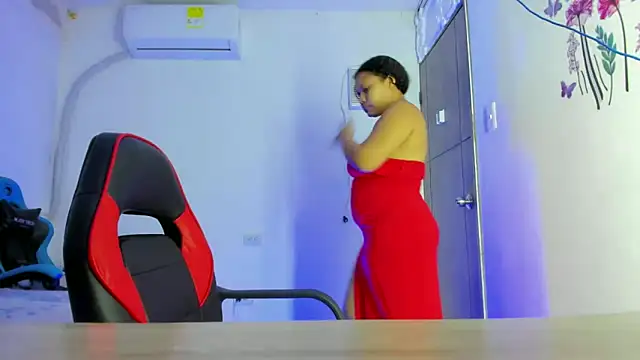 Chat +18 de Lunastar02 ao vivo