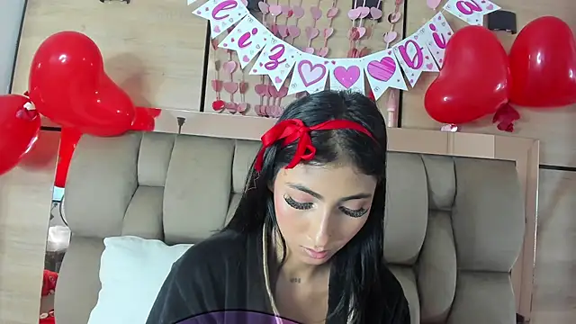 Chat XXX Live karol_lewiss