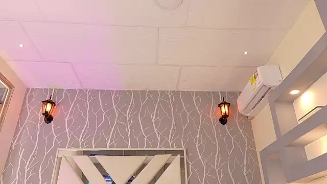 vanessa_guzman2のライブXXXチャット