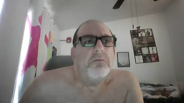 PaulBear777 live XXX chat