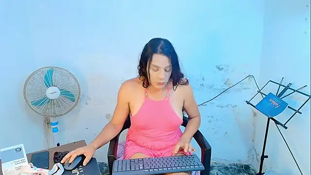 Oh_Tique 라이브 XXX 채팅