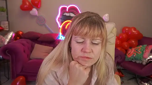 Živý XXX chat BellaLaPetit