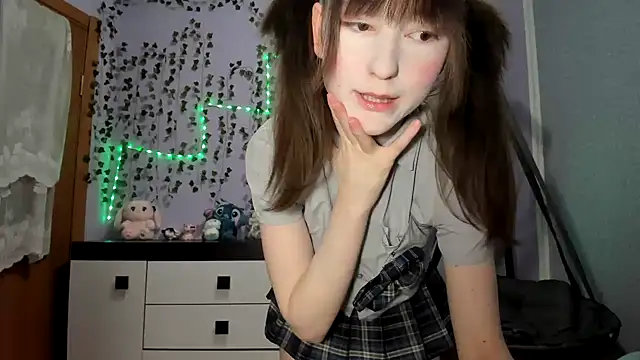 Yoonhee_ki: онлайн-секс-чат