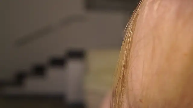 GoldieHarrington Chat XXX live