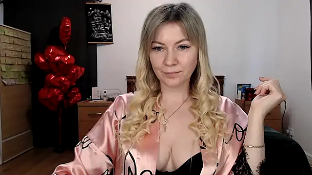 Chat +18 de ParadiseAlina ao vivo