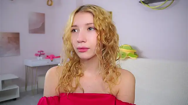 Chat XXX en directo de SunnivaCovil