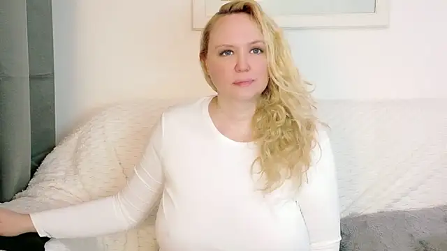 Sarah4you Chat XXX live