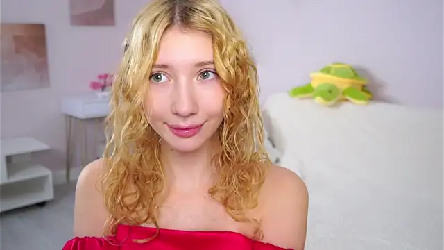 SunnivaCovil – Naživo XXX chat