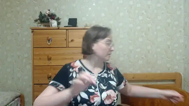 Chat +18 de Smart_Rose ao vivo