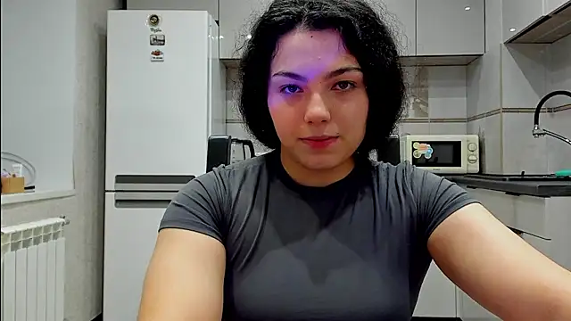 Dianasi: вебкам-шоу