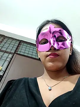 Chat XXX en directo de Shivani_hotty