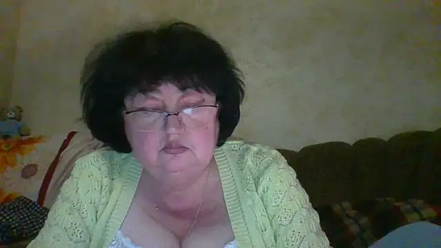 MilaSky5303's Webcam Show