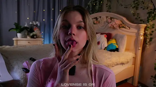 Онлайн чат XXX EdlinAlliston