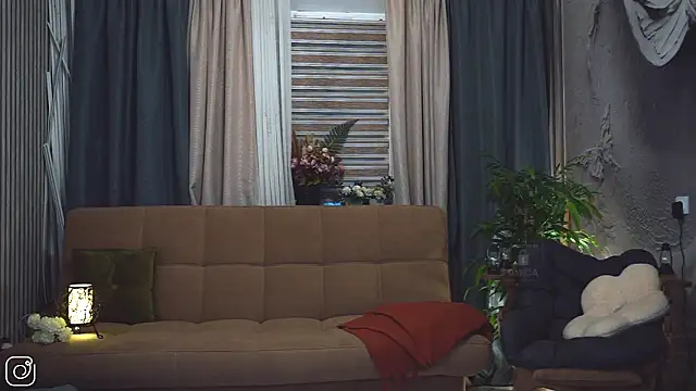 Feral_Berrry_ Live XXX-Chat