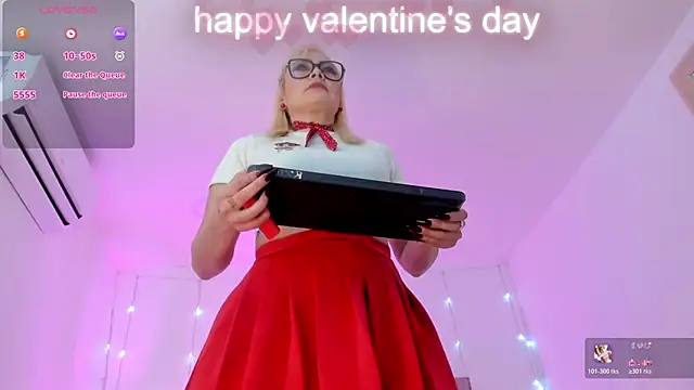 CandieGilson__: απευθείας συνομιλία ΧΧΧ