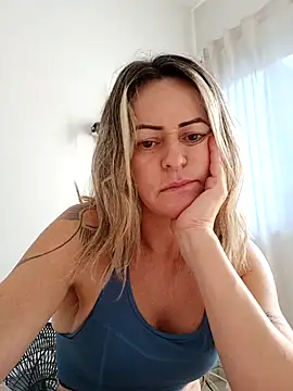 Misaudibel 现场XXX聊天