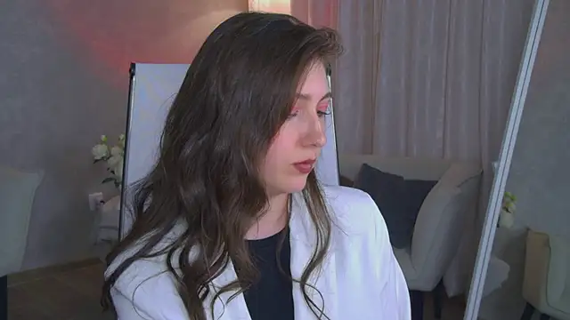 Mary_Miiller Adlı Modelin Canlı XXX Sohbeti