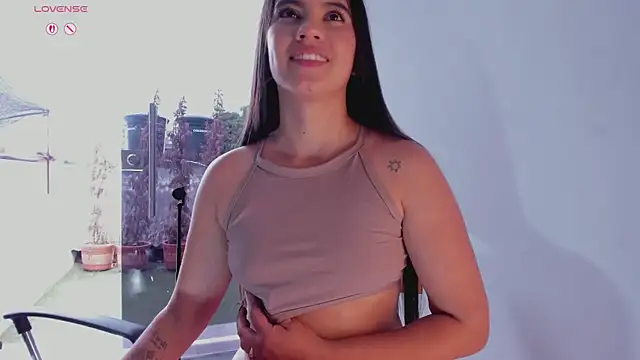 Anny-Cute Adlı Modelin Canlı XXX Sohbeti