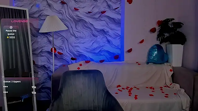 Kati_Li Adlı Modelin Canlı XXX Sohbeti