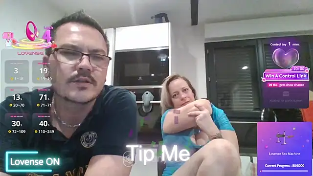 Chat XXX en directo de Miss-Chupagirly