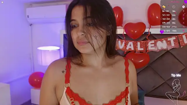 Lucia_fastcollins 现场XXX聊天