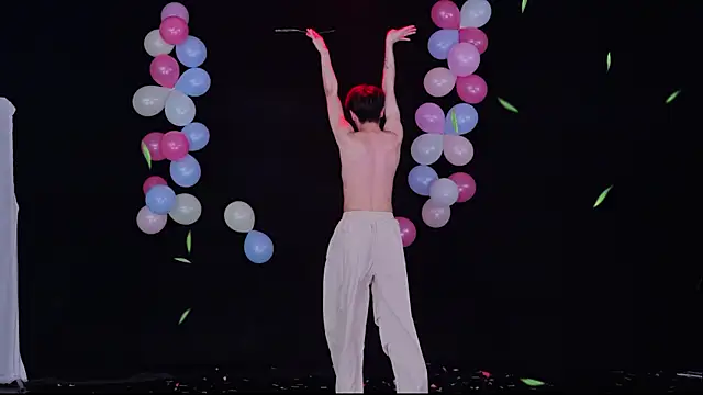 GGBond-02's Live XXX Chat