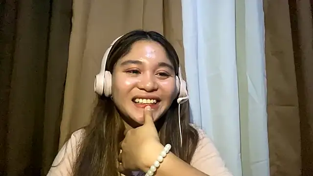 LeeanneBakeley Pertunjukan Webcam