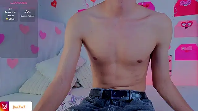 Levii_Ackermann: вебкам-шоу