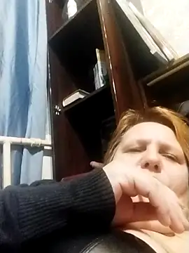 Chat +18 de Forest-Lady ao vivo