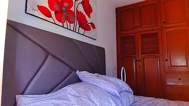 bellatrix25 Live XXX Chat