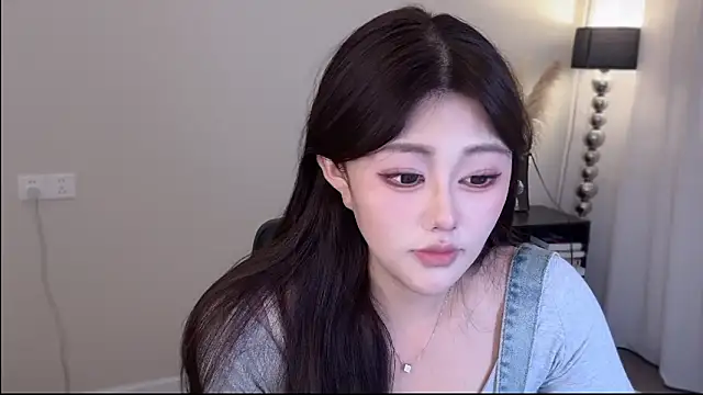 Cure-uuuuuuuu's Live XXX Chat