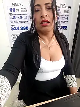 PAULA20-: вебкам-шоу