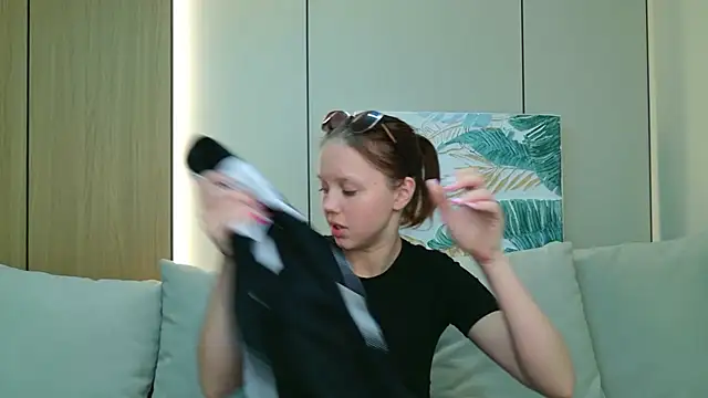 Chat +18 de Samantha_Martines ao vivo