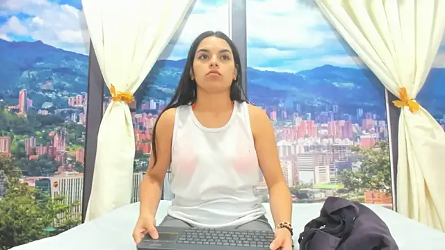 SabrinaAndYaly – Naživo XXX chat