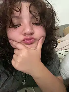 Solangerulo_ élő XXX-chatje