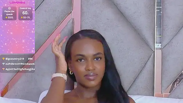 XXX chat uživo modela Sally-Noa