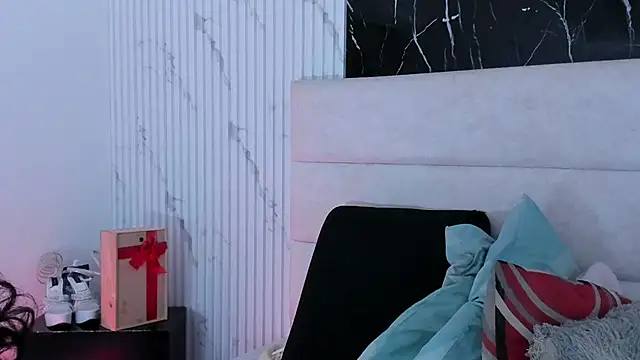 แชท XXX สดของ Reginavegaa