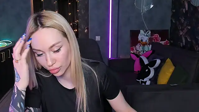 Blckmirrorr Live XXX Chat