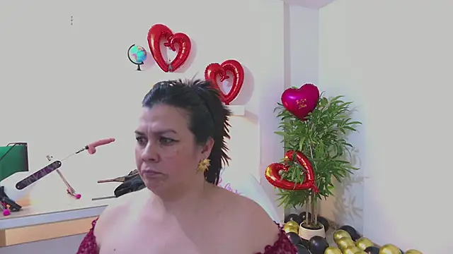 Chatroom XXX en direct de martina_foxy_