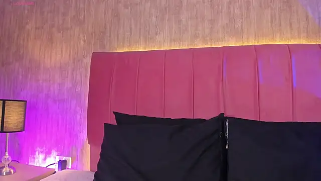 Kendra_kobein: απευθείας συνομιλία ΧΧΧ